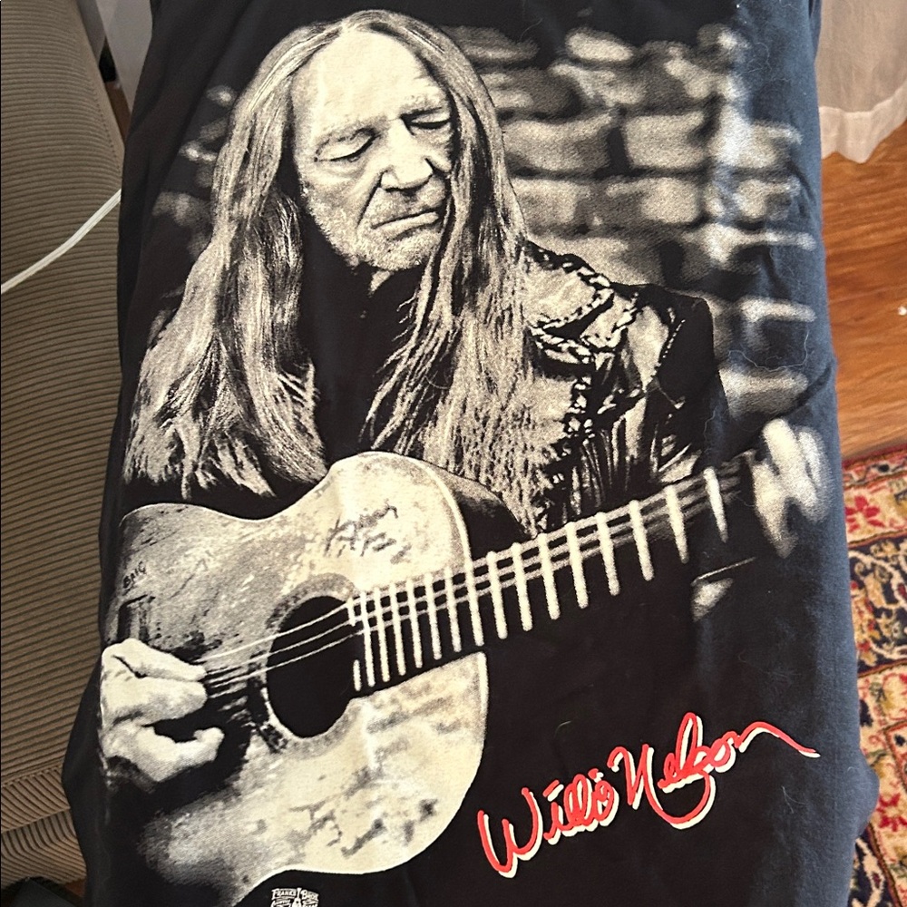 Willie Nelson Graphic T-Shirt
